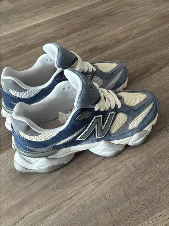 New Balance Shoes - New Balance 9060